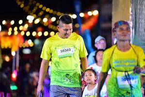 BIB: 50302, 50197, 480
                            <button type="button" onclick="openModal(21804193)" class="btn btn-primary btn-sm float-right btn-popup" data-toggle="modal" data-target=".modal-high-quality">
                        <i class="fas fa-shopping-cart"></i> Add to Cart
                    </button>
                                            <button type="button" onclick="isThisMe(21804193, true)" class="btn btn-success btn-sm float-right btn-popup btn-isme hidden" data-toggle="tooltip" data-placement="bottom" title="นี่คือรูปของคุณใช่ไหม คลิกที่นี่เพื่อเอาเข้าอัลบั้ม">
                        <i class="fas fa-plus"></i> Add to album
                    </button>
                    <button type="button" onclick="isThisMe(21804193, false)" class="btn btn-warning btn-sm float-right btn-popup btn-isnotme hidden">
                        <i class="fas fa-ban"></i> Remove from album
                    </button>